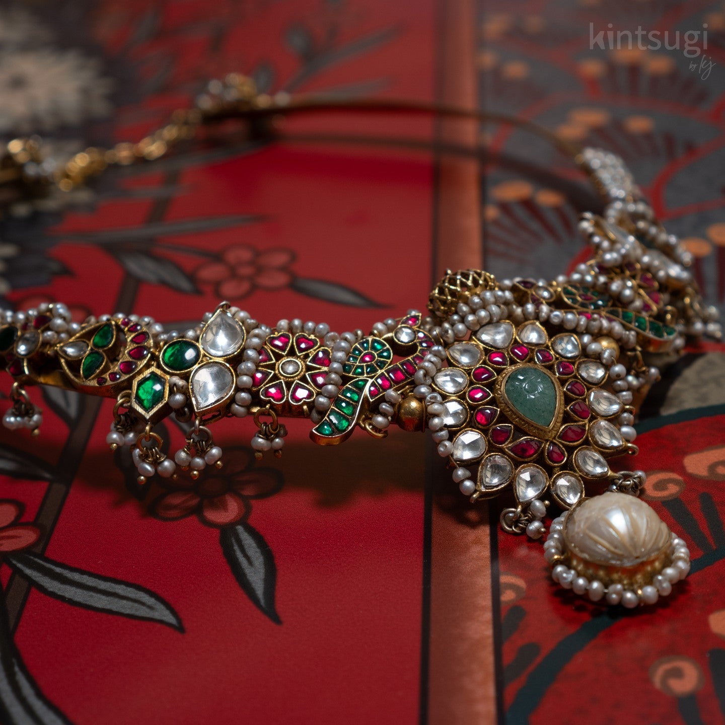 The Mothi Hasli Necklace