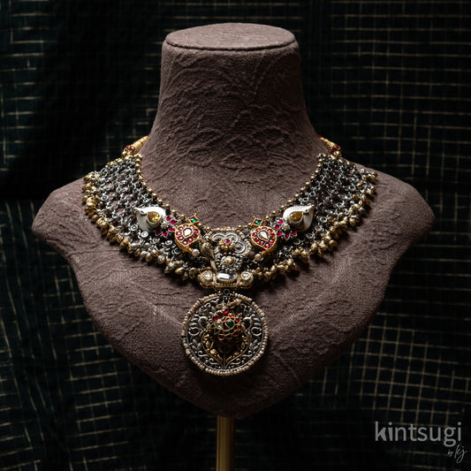 The Regal Peacock Collar