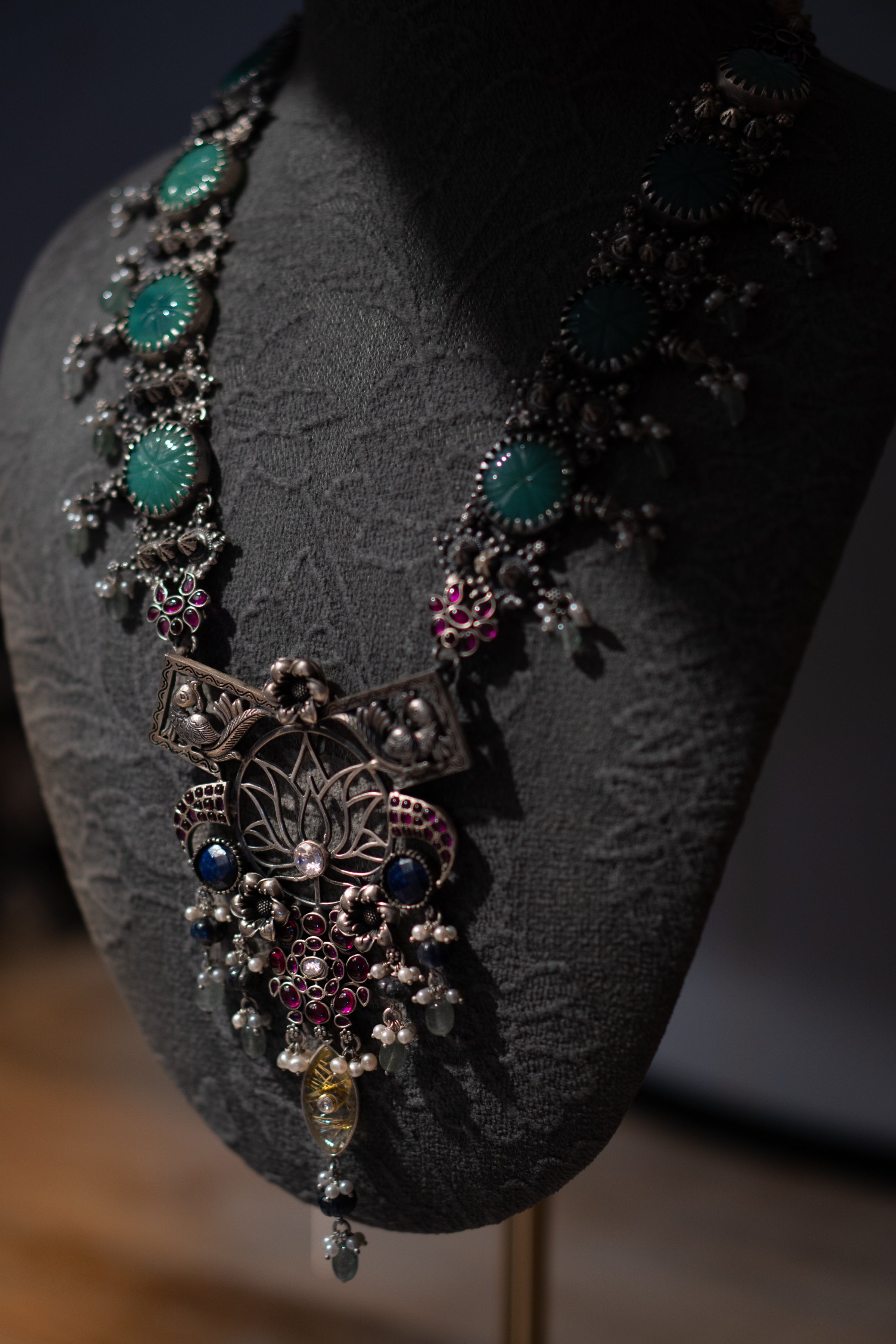 The Verdant Relic Necklace