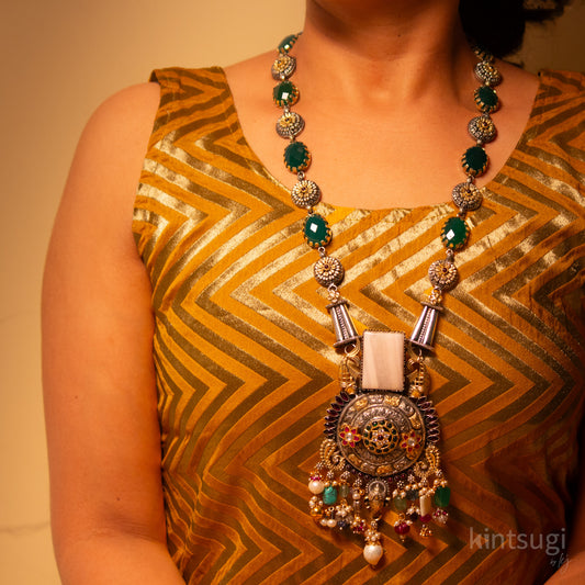 The Navaratna Heritage Medallion