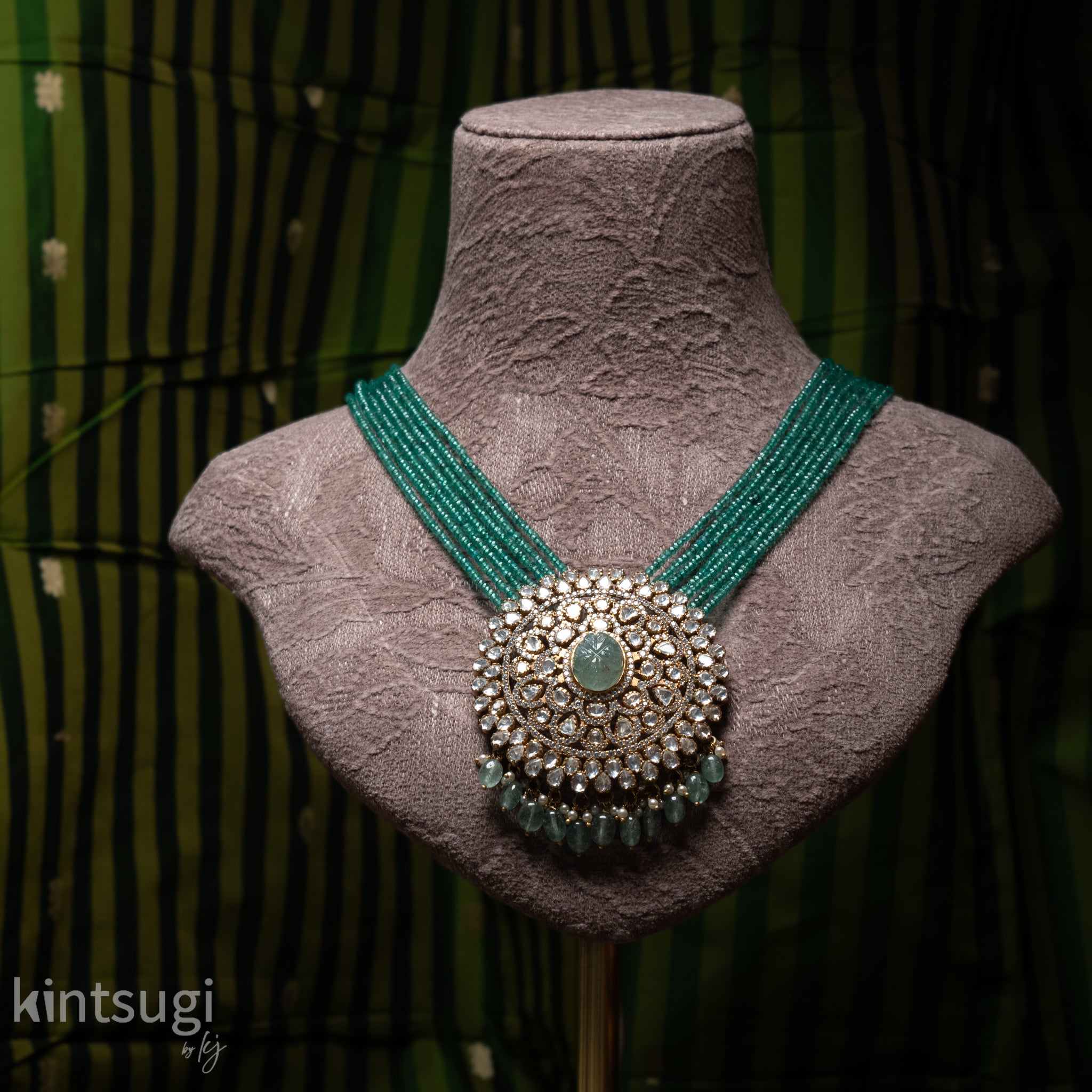 The Asteria Emerald Halo