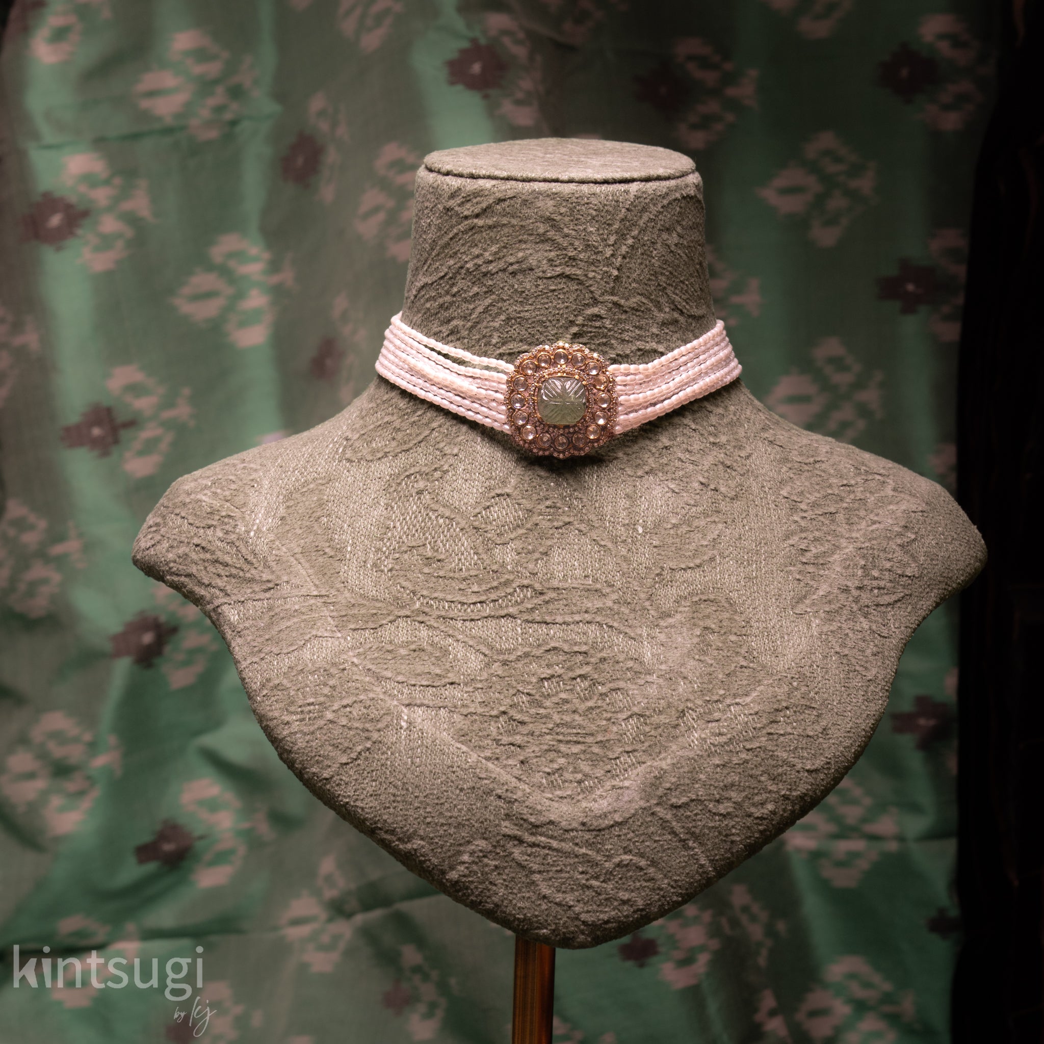 The Verdant Heirloom Choker
